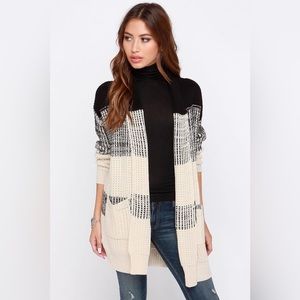LULU’S There and Back Again Black and Beige Sweater size S
